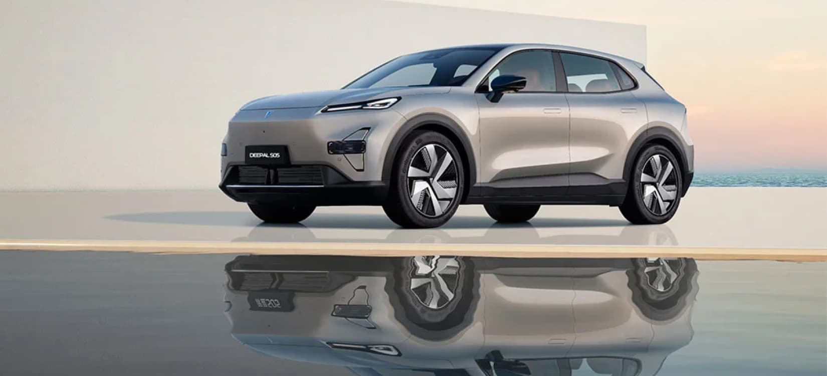 Espejos laterales con ajuste electrico y luz LED direccional.