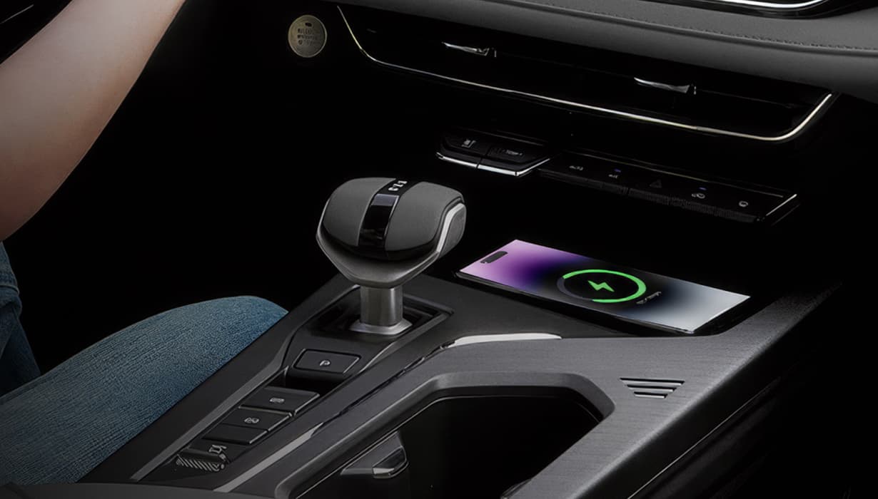 Cargador de telefono inalambrico de 15W.