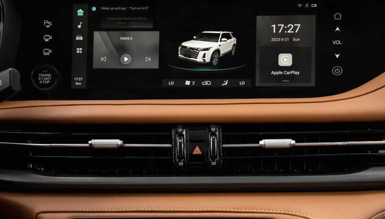 Pantalla de infoentretenimiento a color de 12.3".